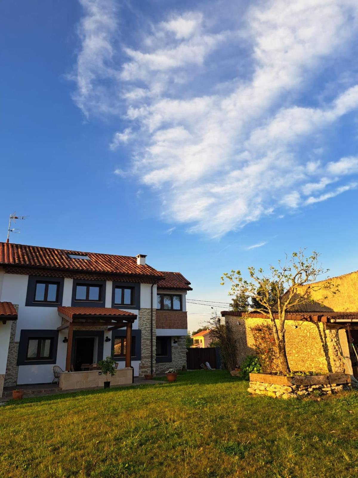 Terradeva Apartamentos Colombres Bagian luar foto